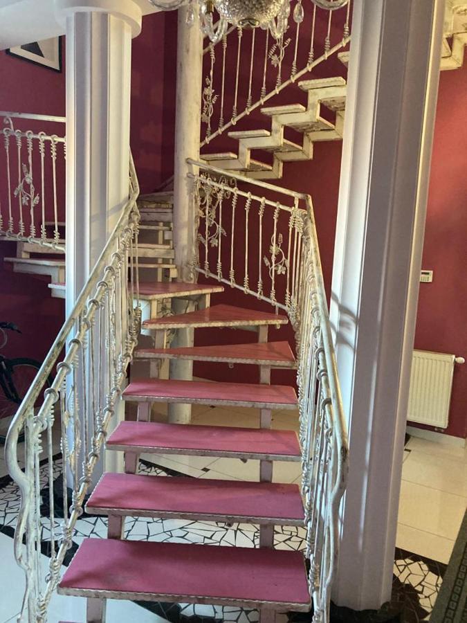 Apartmany Sabinovska เปรเชา ภายนอก รูปภาพ