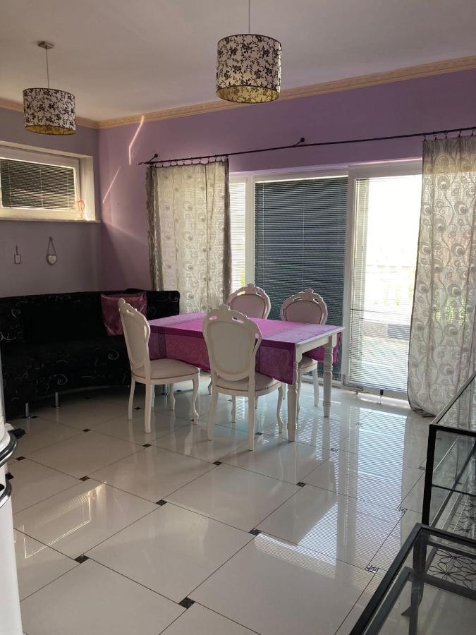 Apartmany Sabinovska เปรเชา ภายนอก รูปภาพ